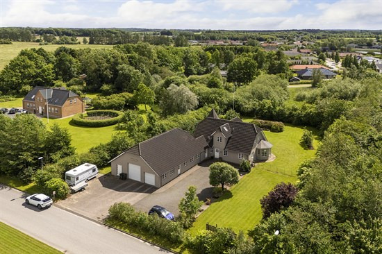 Top 6 over dyreste boliger til salg i Vildbjerg. Priser op til 13.000.000 kr