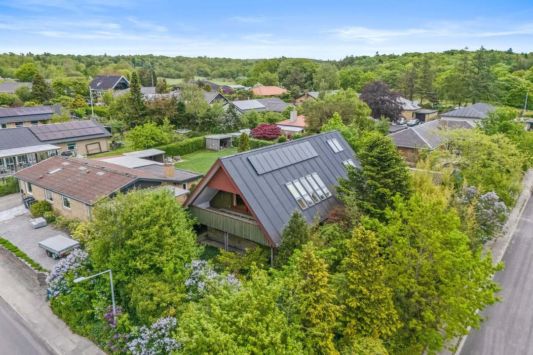 Mæglerhuset præsenterer ny pris på villa med udsigt i Vestbjerg