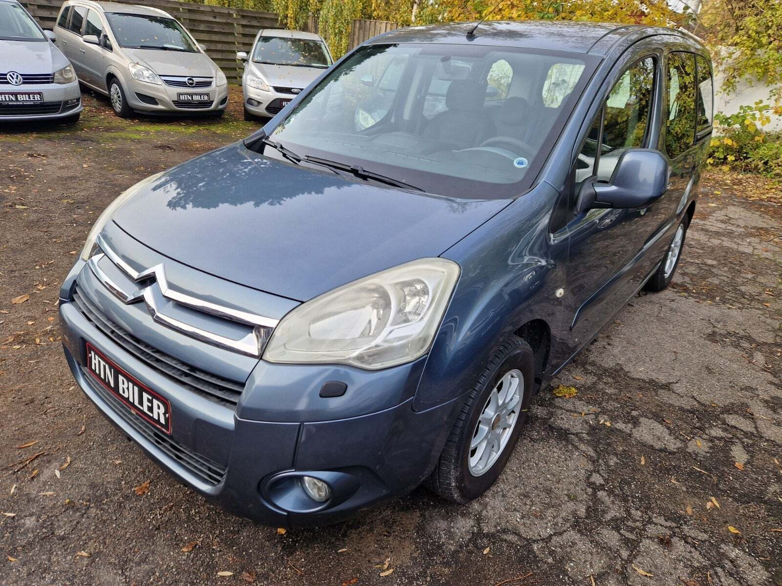 Biler netop sat til salg i Skovlunde