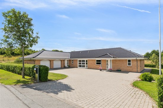 Top 6 over dyreste boliger til salg i Langeskov. Priser op til 3.875.000 kr