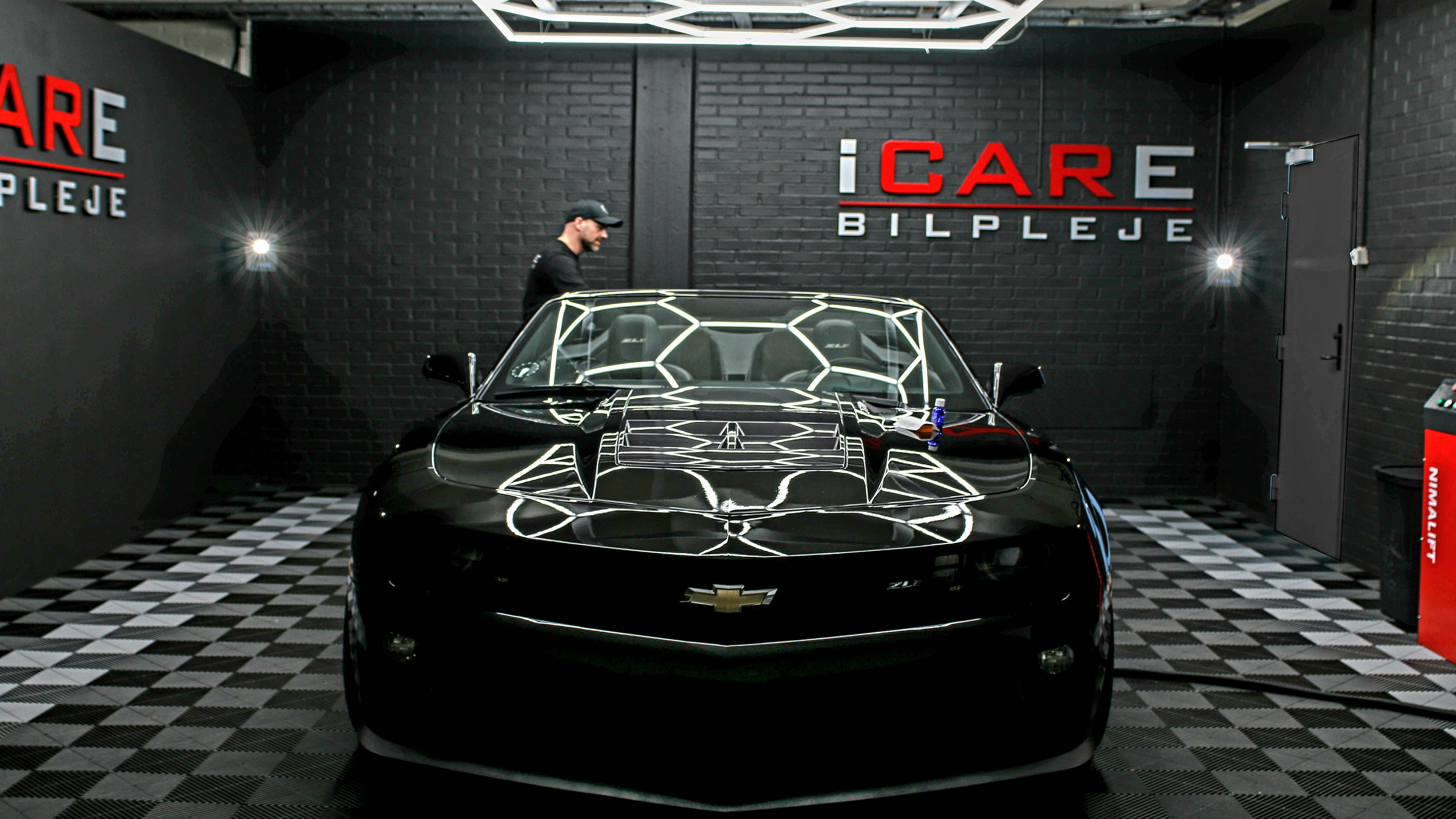 Er din bil klar til at stå knivskarpt? Mød Jacob fra iCare Bilpleje 