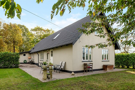 Sø Svenstrup Byvej 3 er til salg for kun 1.995.000 kr.: Se de billigste boliger til salg i Viby Sjælland her