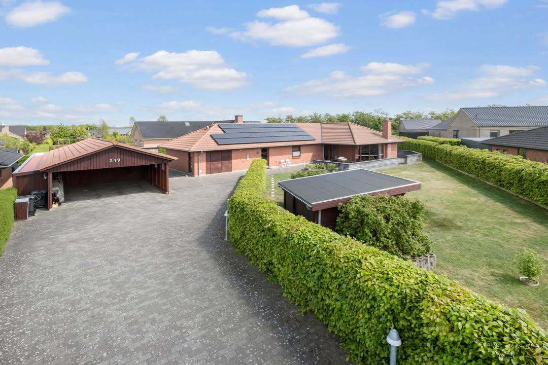 Mæglerhuset fremhæver energivenlig etplansvilla i Hjallerup