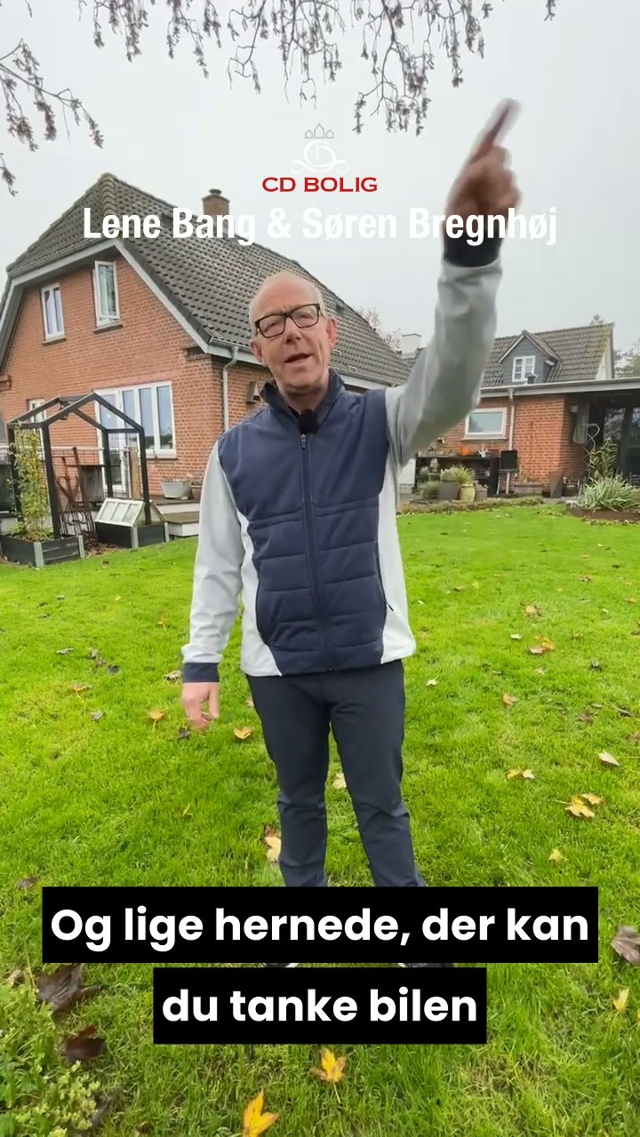 Murermestervilla med moderne opdateringer og fantastisk have hos CD Bolig - Lene Bang & Søren Bregnhøj