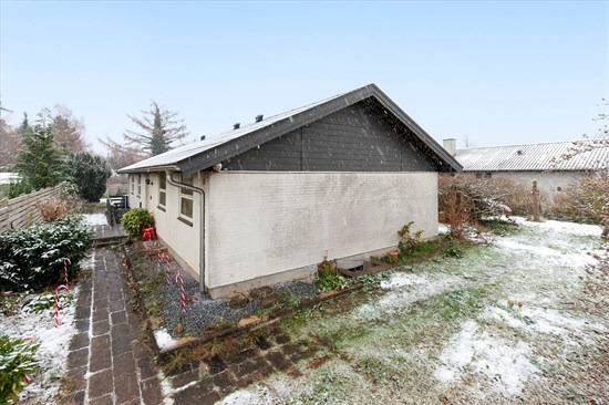 Provstevænget 12 og 1 anden boliger er kommet til salg denne uge i Hvalsø - se boligerne her.