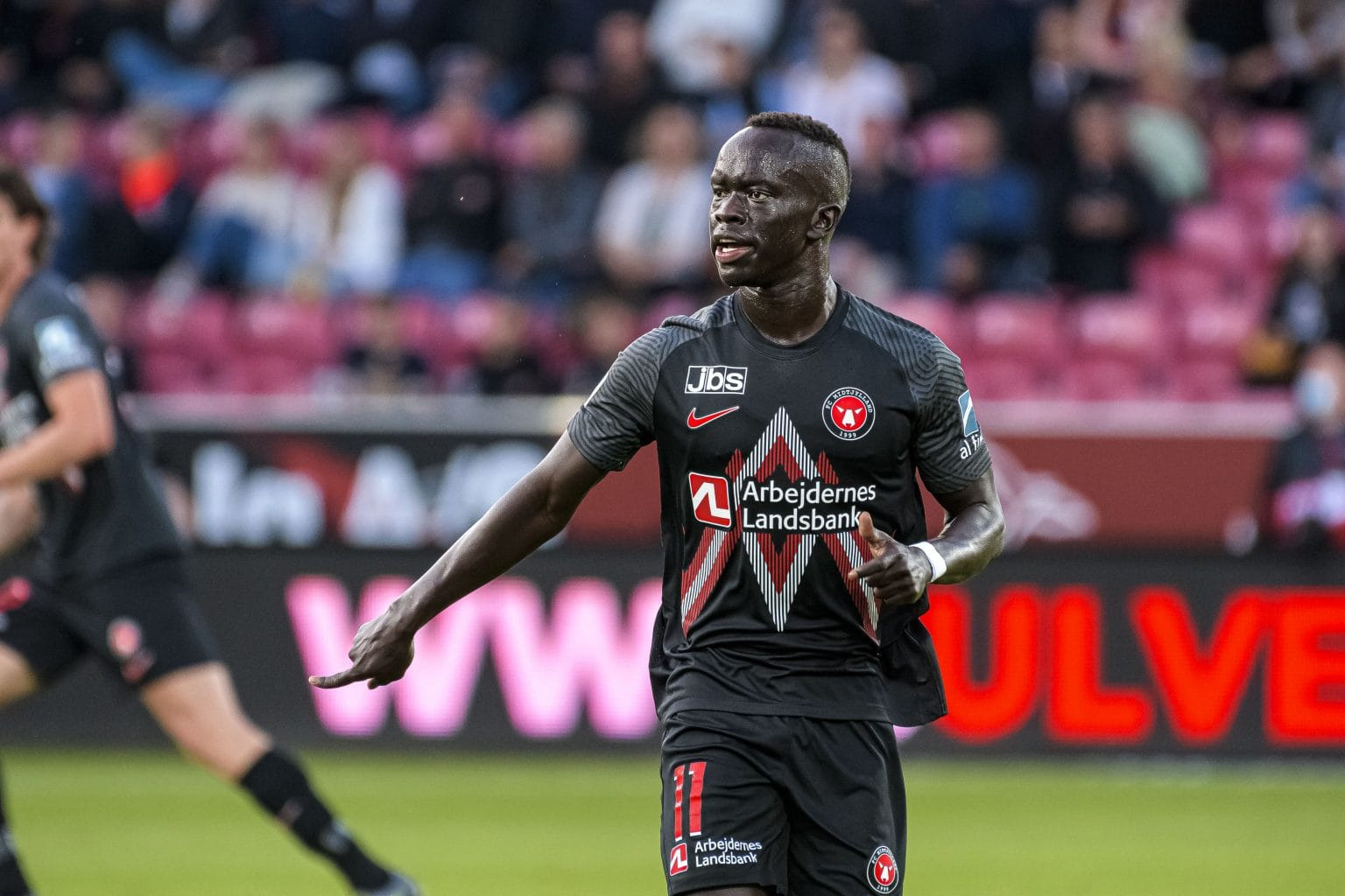 Awer Mabil udlejes til tyrkisk fodbold
