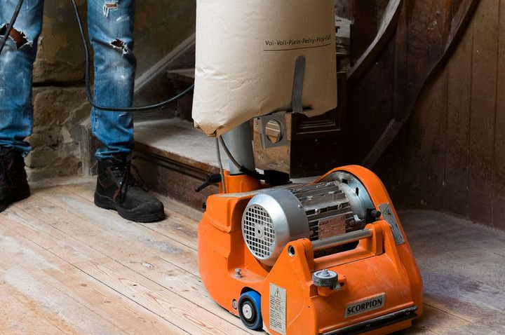 XL Byg Tømmergaarden Hals tilbyder udlejning af kvalitetsværktøj og specialmaskiner