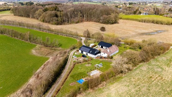 Top 6 over dyreste boliger til salg i Vissenbjerg. Priser op til 6.400.000 kr