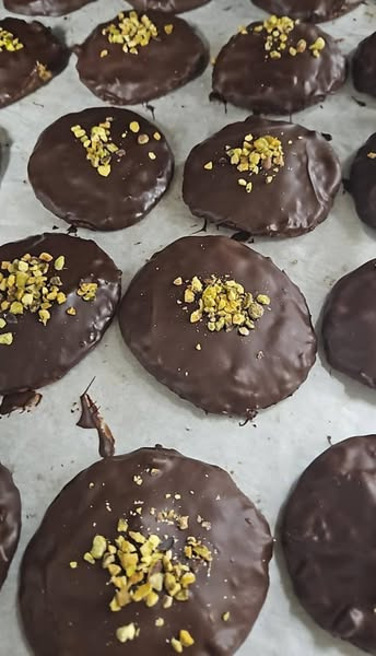 Dubai cookies vender tilbage hos Løgstørvejens Bageri med ny opskrift