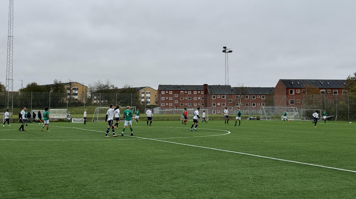 AGF øjner førstepladsen i Serie 4 efter flot sejr over topholdet