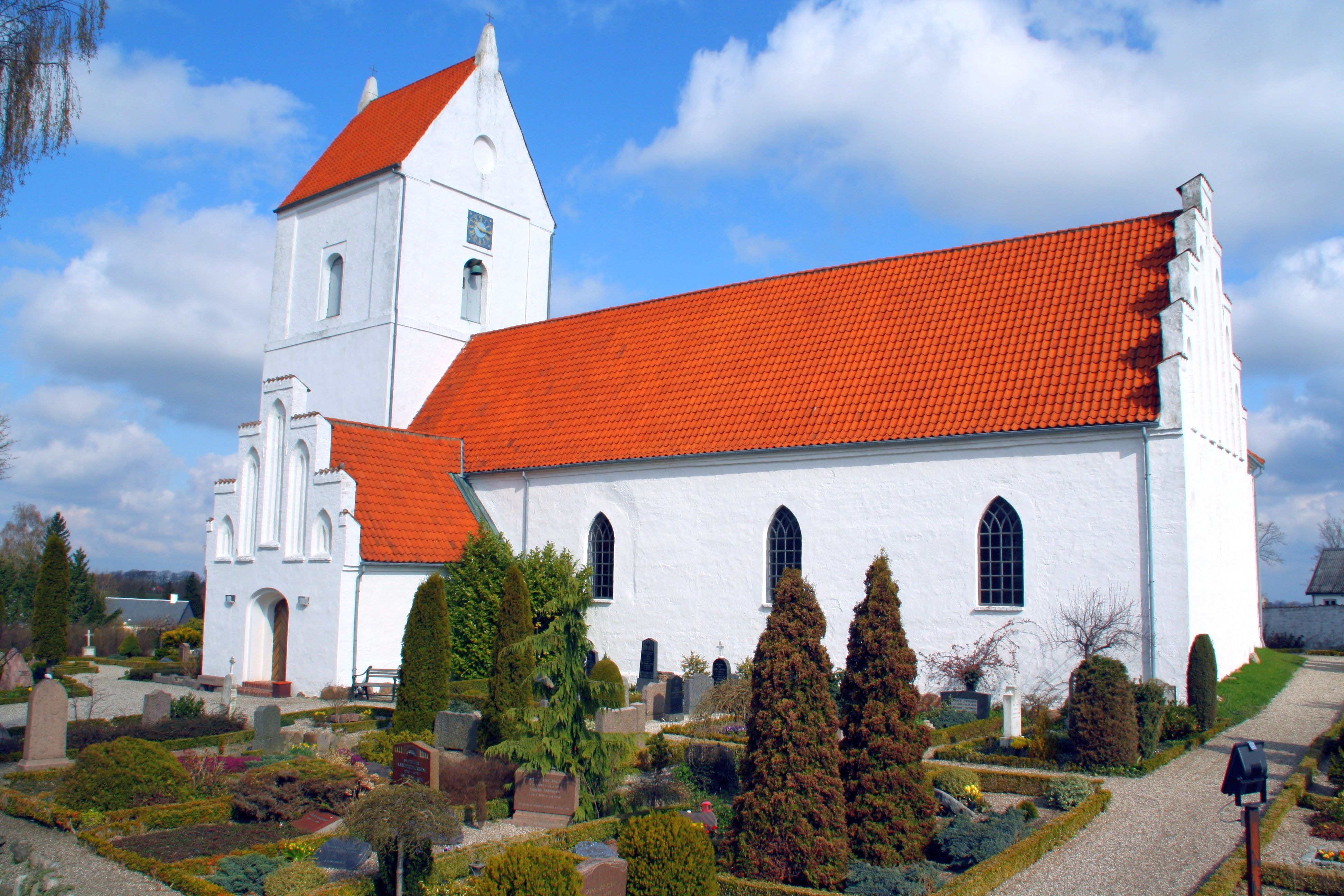 Ensemble Nordklang optræder i Hellested Kirke