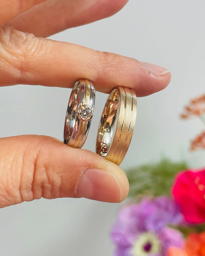 Guldsmed Pryssing har fremstillet personlige vielsesringe med arvede ringe