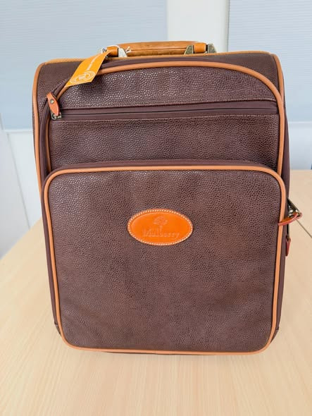 Fødselsdagstilbud og guldkup hos Kirkens Korshær Genbrug Egå