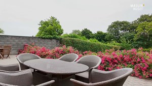 Velholdt villa med sjæl og attraktiv beliggenhed hos Mæglerhuset Sæby