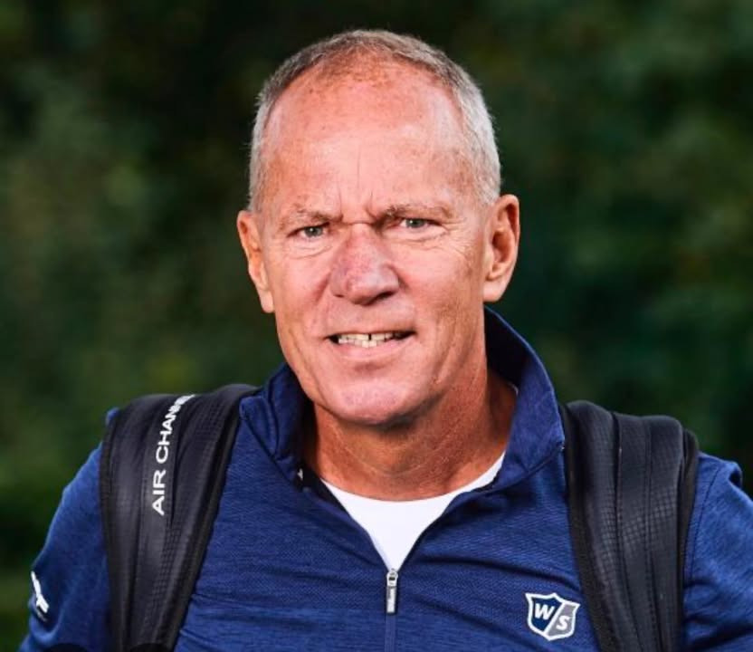 StensballeGaard Golfklub inviterer til åben bane, ledige tider hos Rasmus og spændende foredrag med golfkommentator Henrik Knudsen