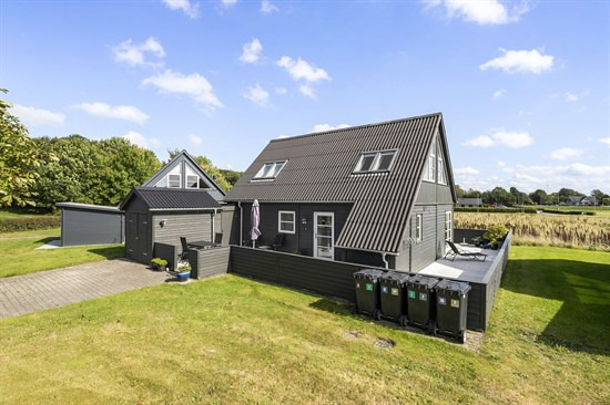 Golfparken 3 og 1 anden boliger er kommet til salg denne uge i Farsø - se boligerne her.