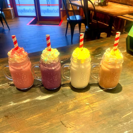 BackyardBurger spørger: Hvilken milkshake er din favorit? De fire favoritter dyster om førstepladsen