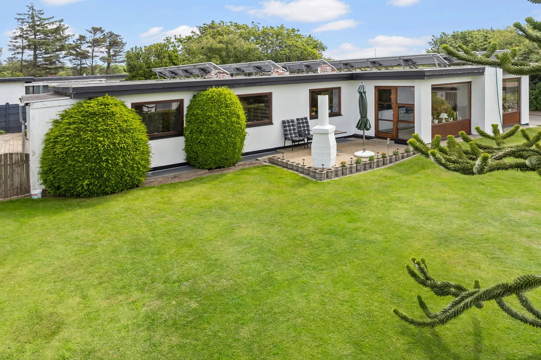 Velholdt villa med flot udsigt og solrig have hos EDC Hurup Thy