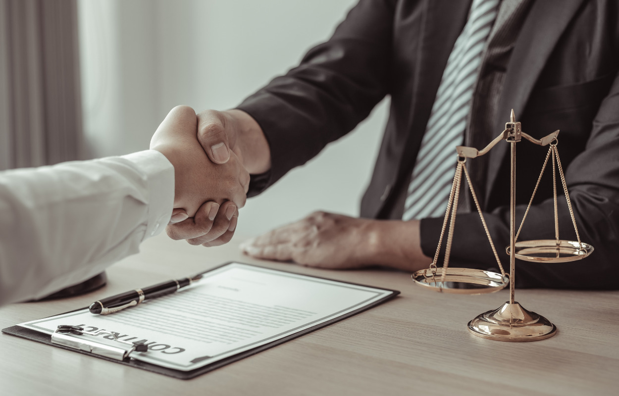 Unge vil have bedre løn- og arbejdsvilkår