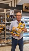 Meny Klarup sælger Schulstad-brød til 15 kr. hver søndag og mandag