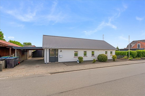 Fåborgvej 33 er til salg for kun 298.000 kr.: Se de billigste boliger til salg i Årre her