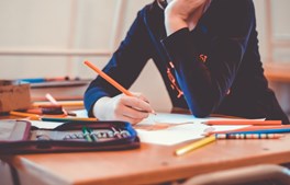 Positive erfaringer med karakterfri hverdag i aarhusianske skoler