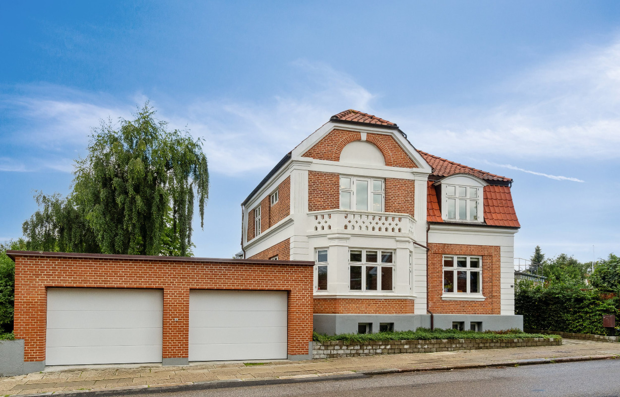 Spændende villa i Randers C til salg!