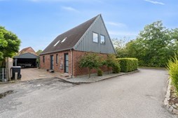 Horsholmstræde 8 og 1 anden boliger er kommet til salg denne uge i Albertslund - se boligerne her.