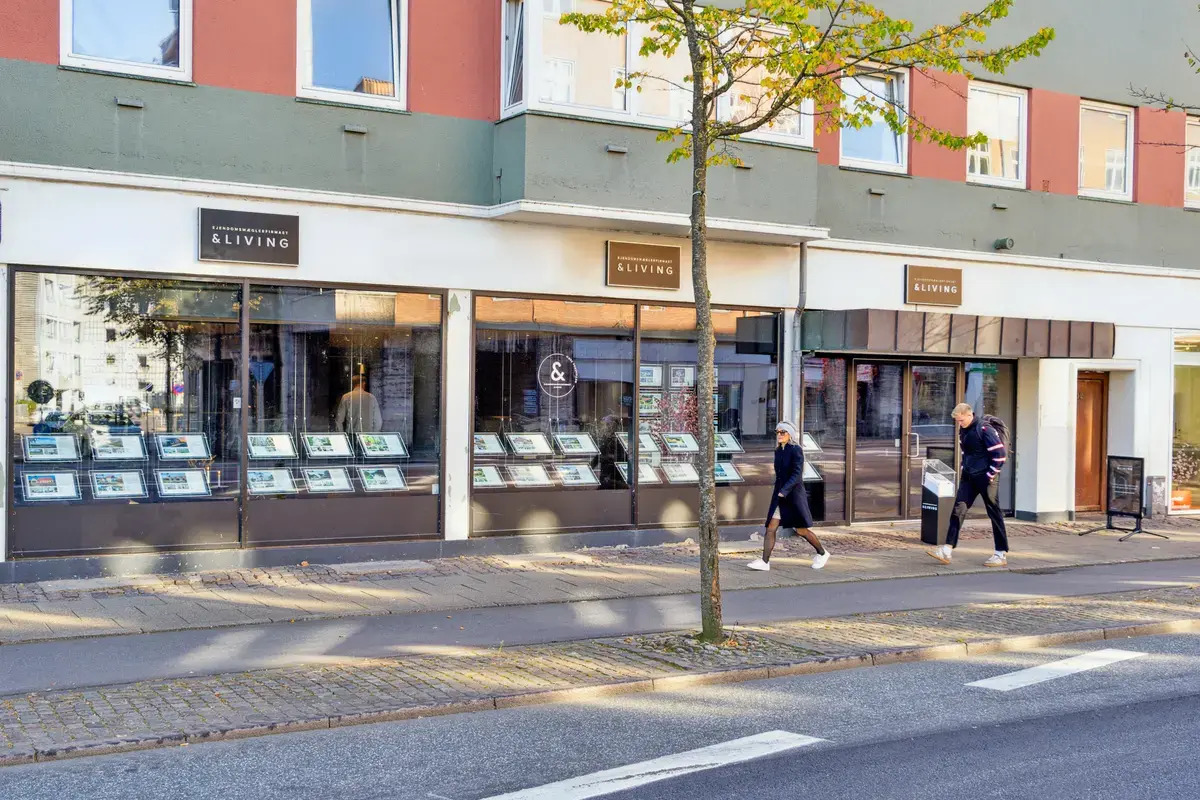 Støt den lokale handel - det gør Ejendomsmæglerfirmaet &LIVING, Nordjylland ApS