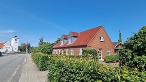 Top 6 over dyreste boliger til salg i Ans By. Priser op til 5.900.000 kr