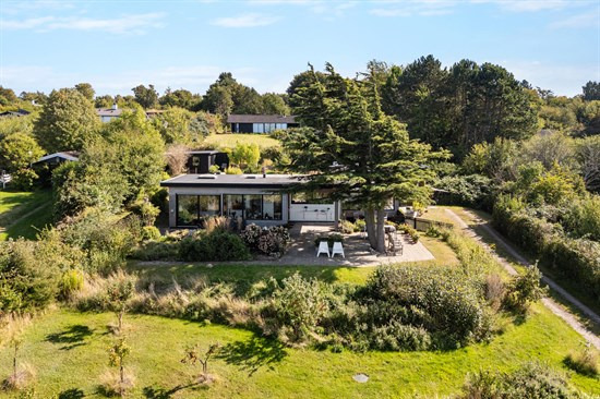 Top 6 over dyreste boliger til salg i Fårevejle. Priser op til 17.495.000 kr