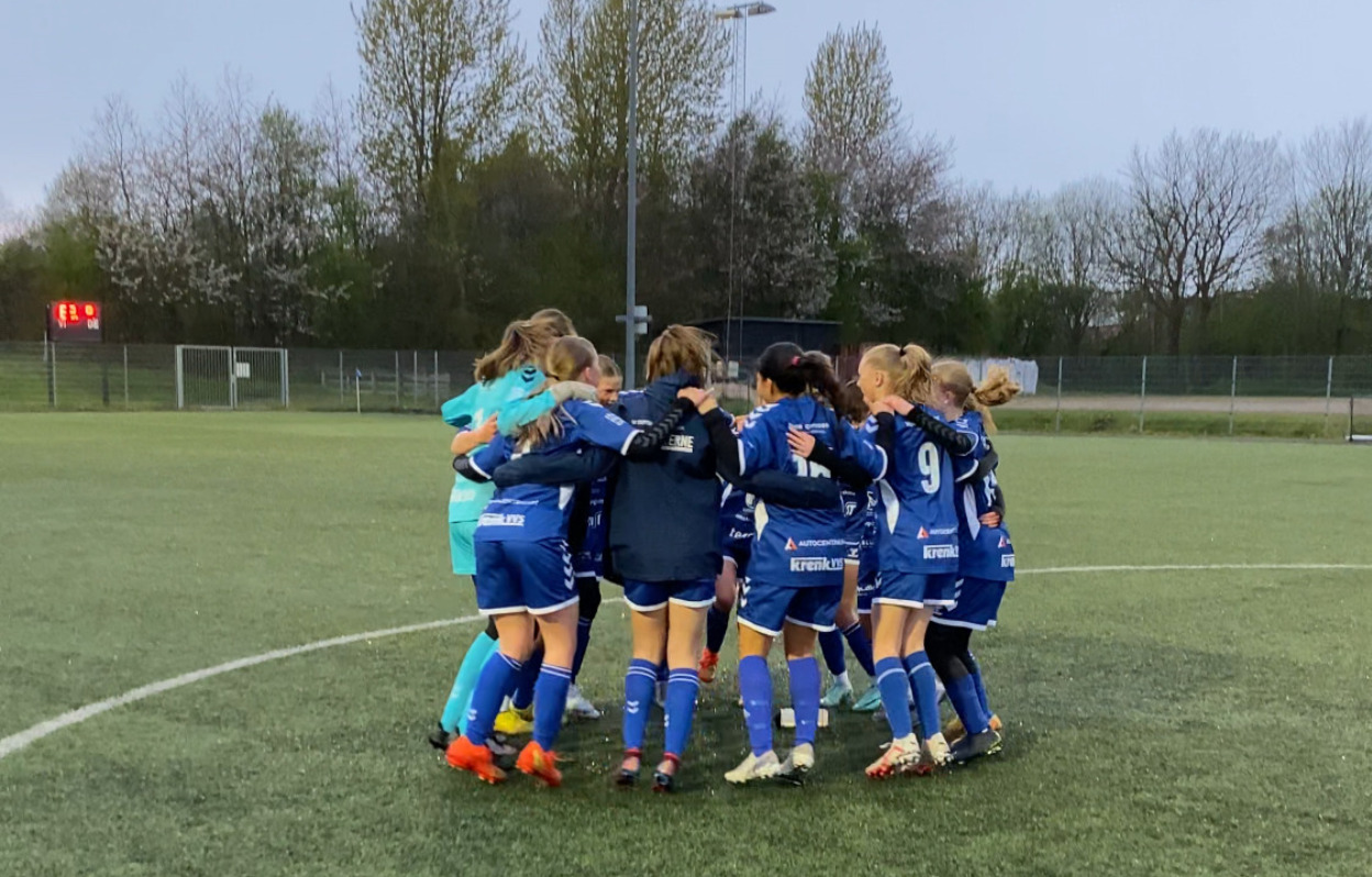 Diwa viste vejen for KB's U17-piger, der tog sejren over Middelfart