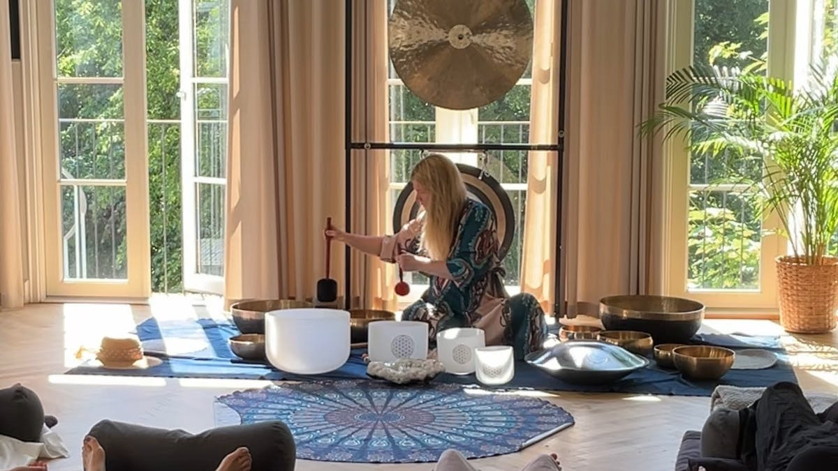Søndags klang og gong meditation med Anne Viese