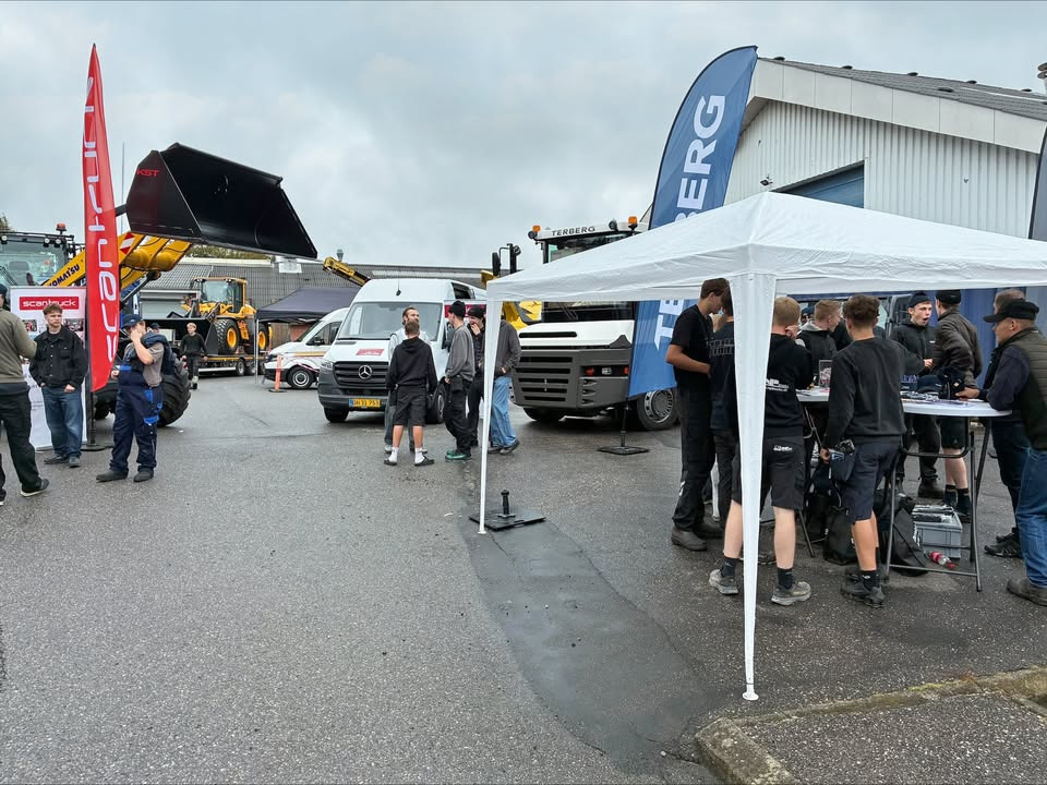 SCANTRUCK A/S fortæller om lærlingemuligheder på mini-messe hos HEG
