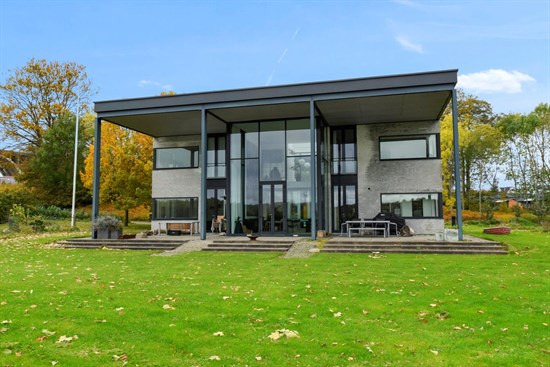 Top 6 over dyreste boliger til salg i Fredericia. Priser op til 19.500.000 kr