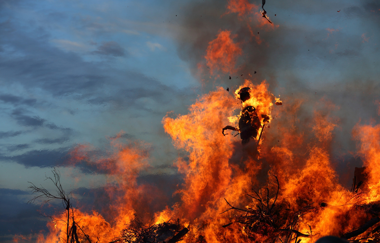 Fejr Sankt Hans i Mindelunden 
