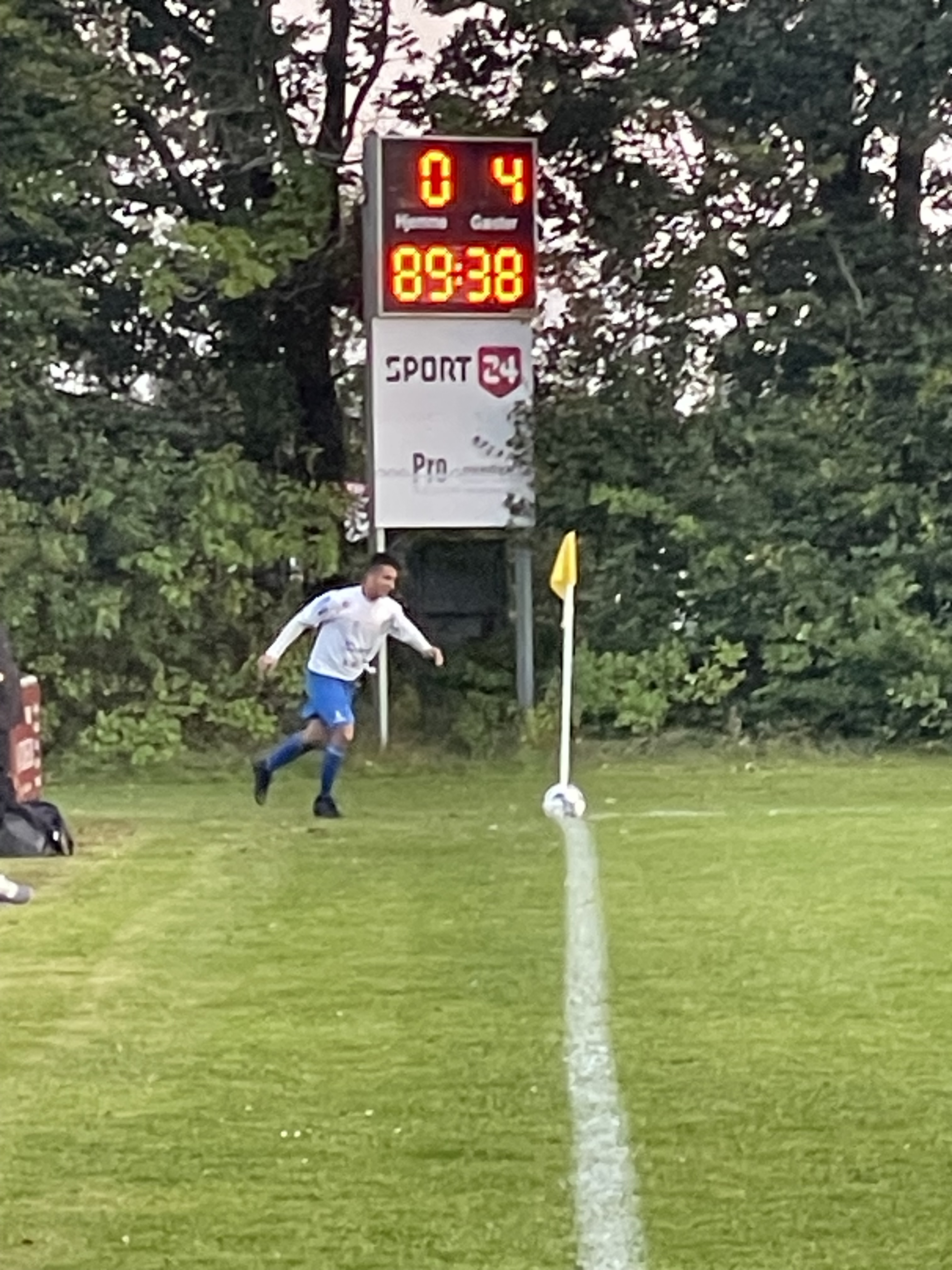 Herning KFUM-imponerede med overbevisende 3-0-sejr over Sunds IF