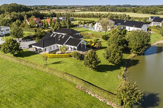 Top 6 over dyreste boliger til salg i Varde. Priser op til 12.995.000 kr
