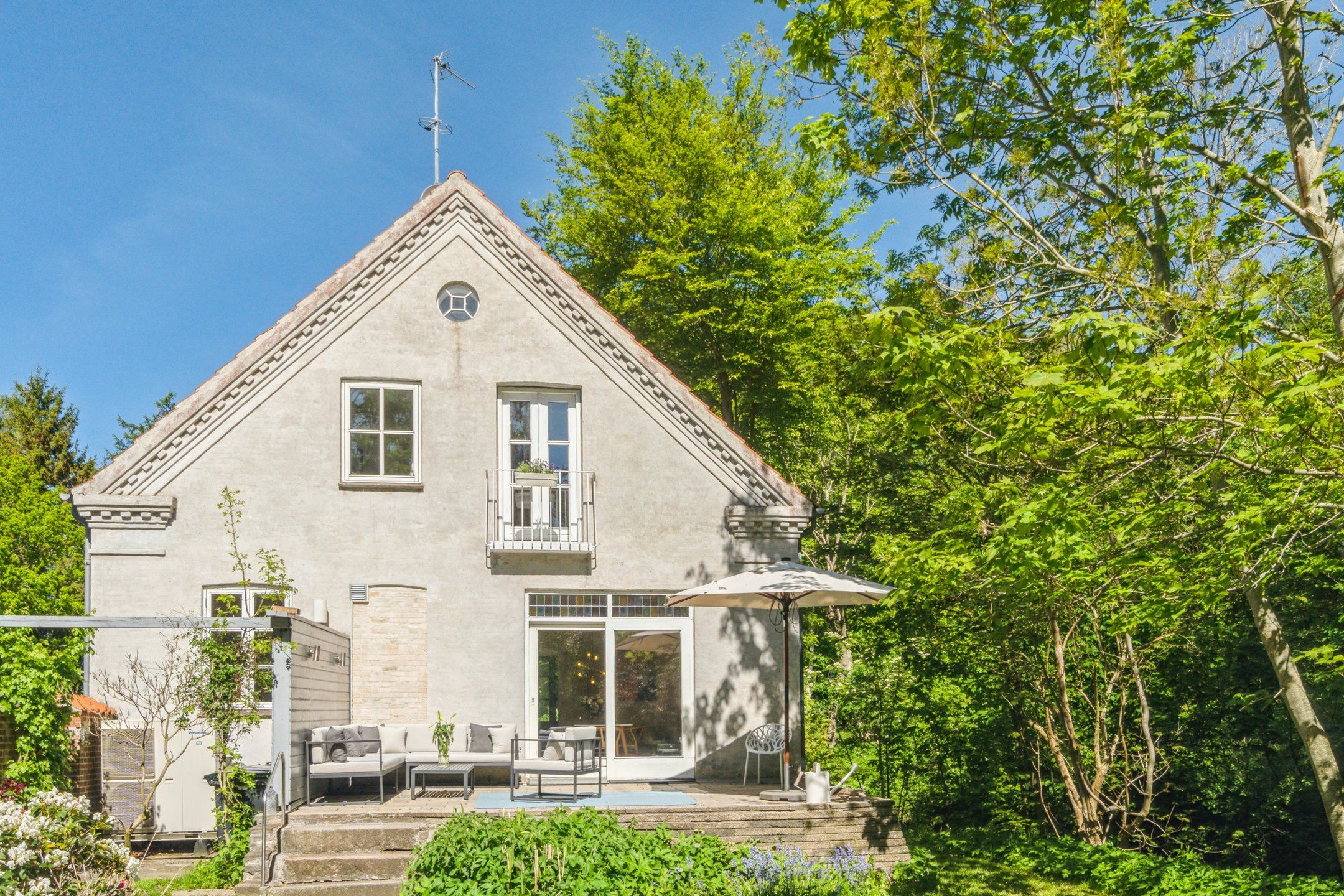 Nykøbingvej 21A til salg for 2,5  mio. kroner - Se 5 andre boliger til salg i Mørkøv