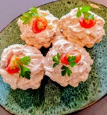 Njordkøkken tilbyder ekstra kuverter til aftenens måltid - først til mølle