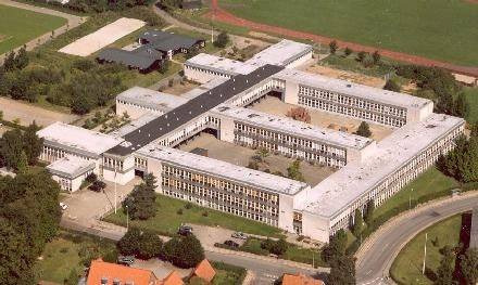 Klassefest på Kolding Rådhus for tidligere elever