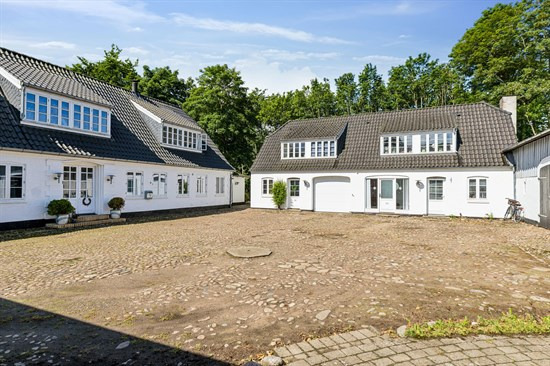 Top 6 over dyreste boliger til salg i Vojens. Priser op til 6.000.000 kr