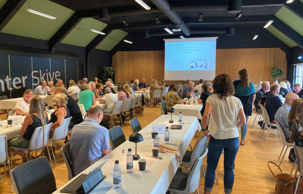 Politikere blev klogere efter fællesmøde i Skive: Masser af idéer og input til skole- og dagtilbudsstruktur