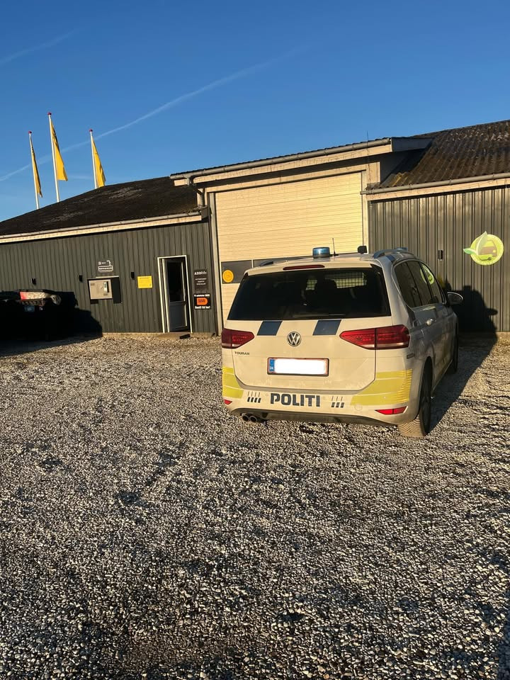 Vittrup Auto Aps oplever indbrud trods tydelige åbningstider