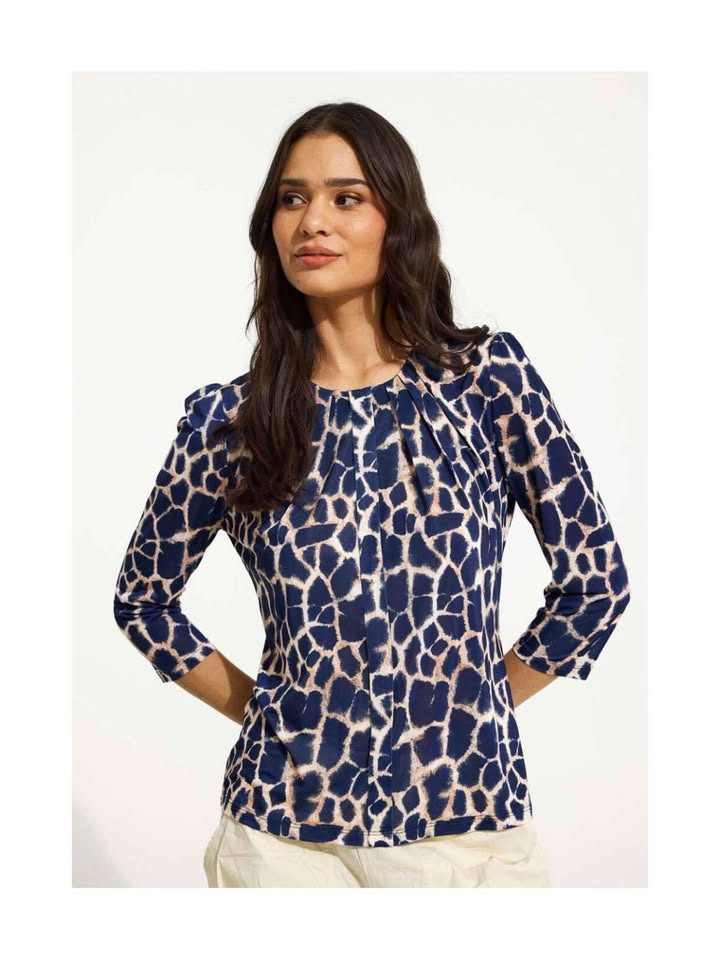 Rosengreen tilbyder flot bluse fra Infront til nedsat pris