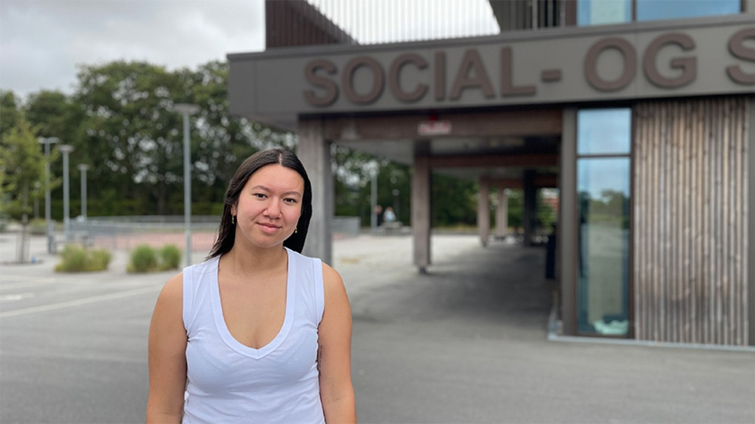 Amanda fandt meningen i jobbet som social- og sundhedsassistent og skiftede spor fra boglig uddannelse til meningsfuld hverdag med ansvar og udvikling