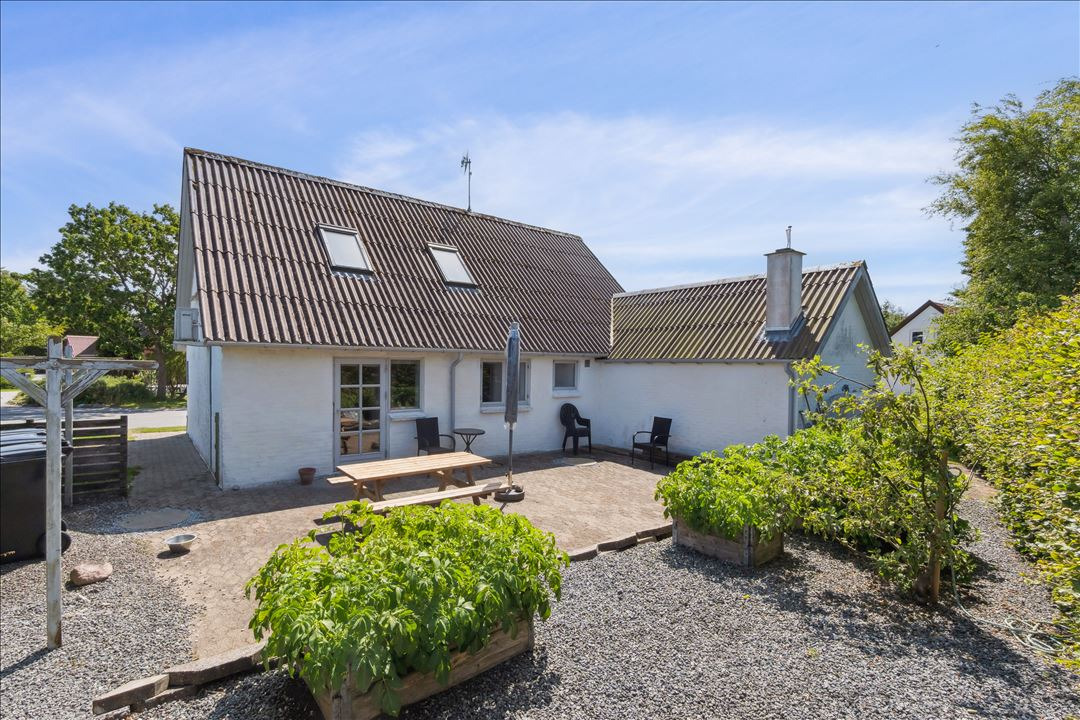 Til salg hos EDC Hurup Thy: Solidt, vandskuret villa uden bopælspligt