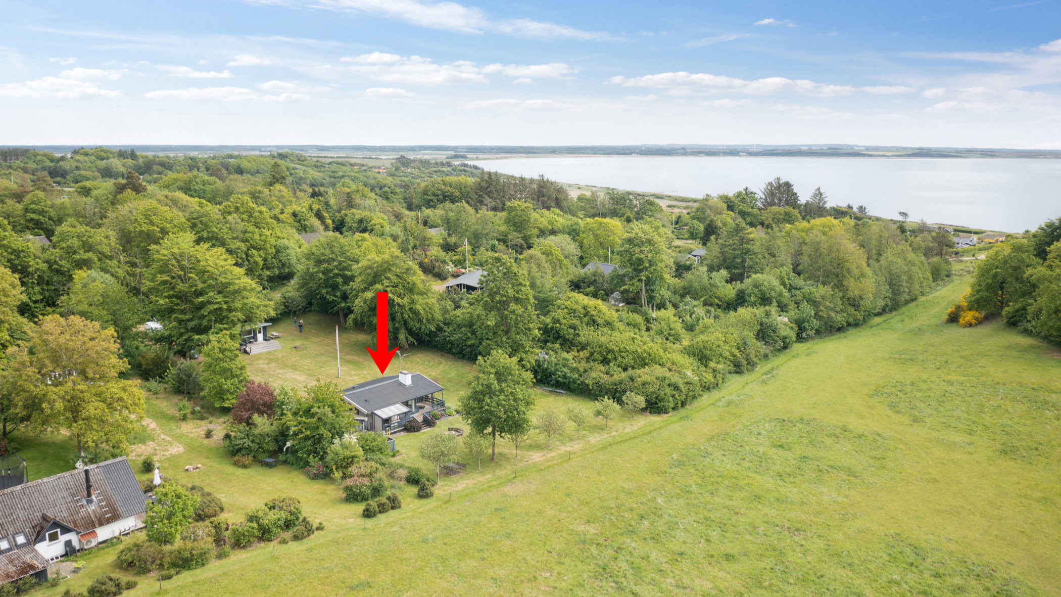 Ny pris på fritidshus få minutters gang fra Hostrup Strand