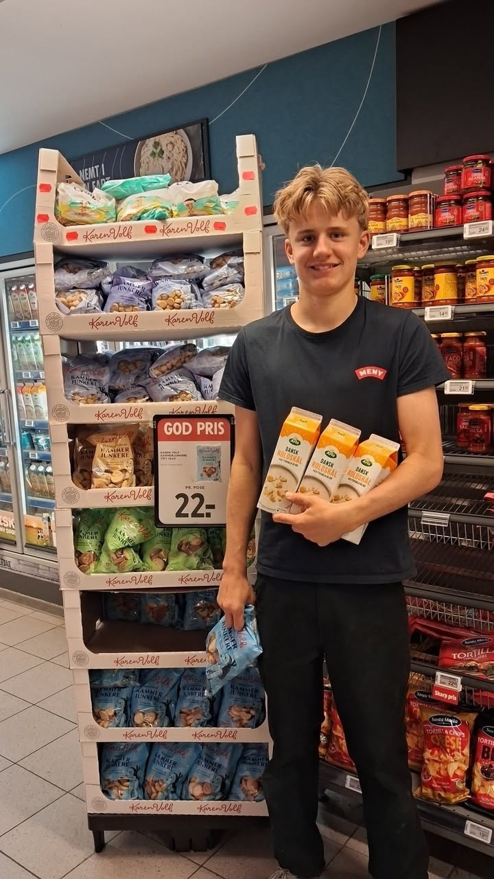 Meny Als udlodder 2 sommerpakker med koldskål og kammerjunkere