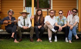 Begivenhedsrige dage i Hornslet: Musik, konspirationsteorier og familievejledning